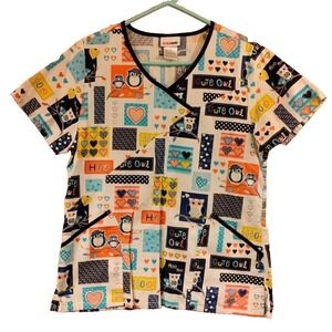 Scrubstar Scrub Top Womens Sz Medium M Owl Hearts Vet Pediatrician Doctor